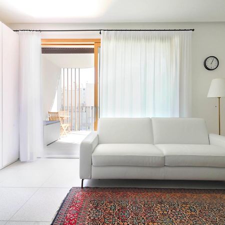 Luxury Apartment Con Terrazza, Palestra, Cowork & Box Privato Milan Luaran gambar